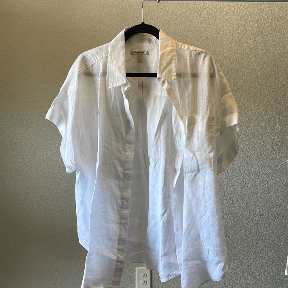 White Banana Republic Linen Button Down, Size XL
